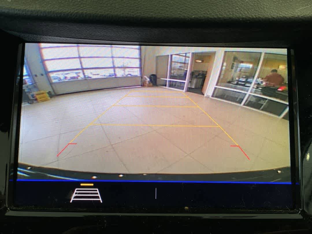 Thumbnail: 2021 Chevrolet Trax - 20