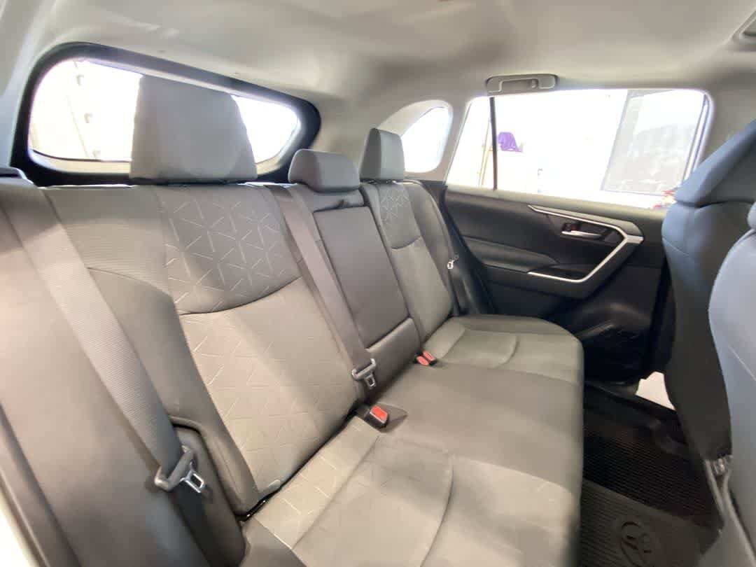 Thumbnail: 2024 Toyota RAV4 - 25