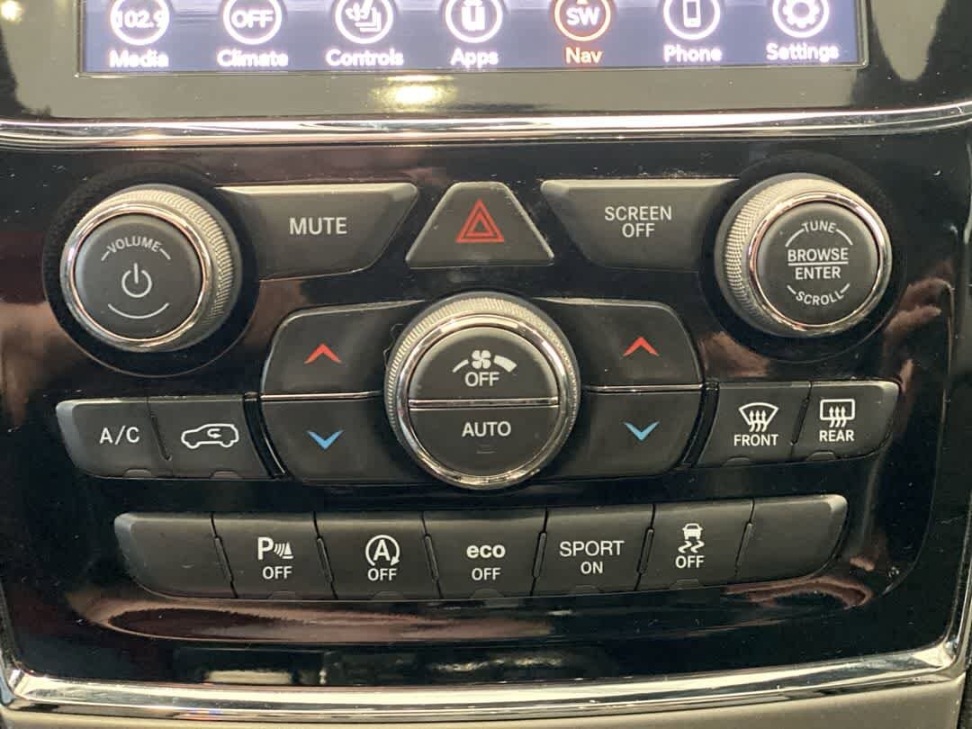 Thumbnail: 2020 Jeep Grand Cherokee - 22