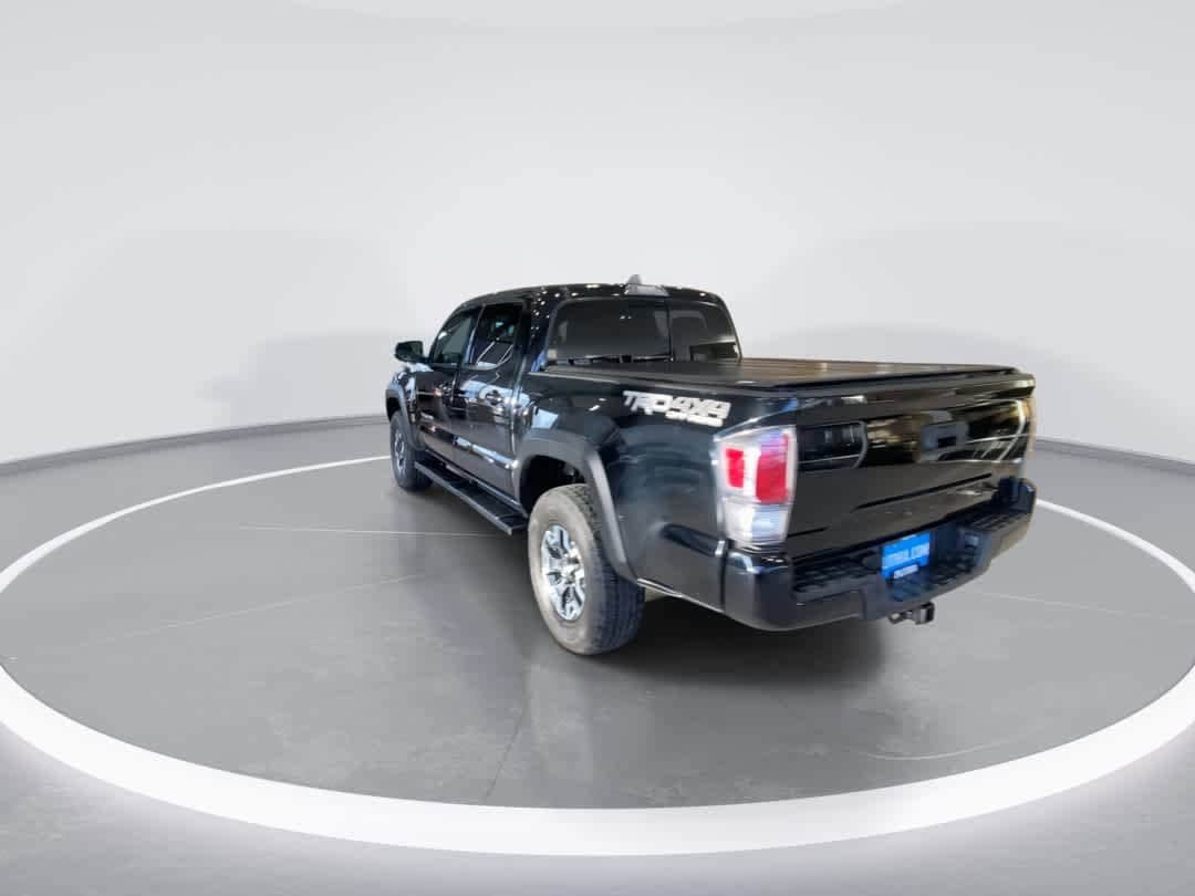 Thumbnail: 2020 Toyota Tacoma - 6