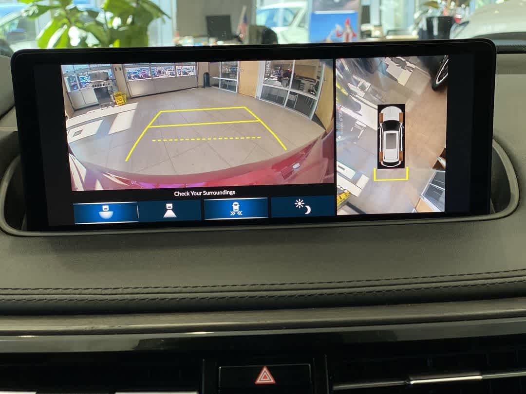 Thumbnail: 2022 Acura MDX - 20