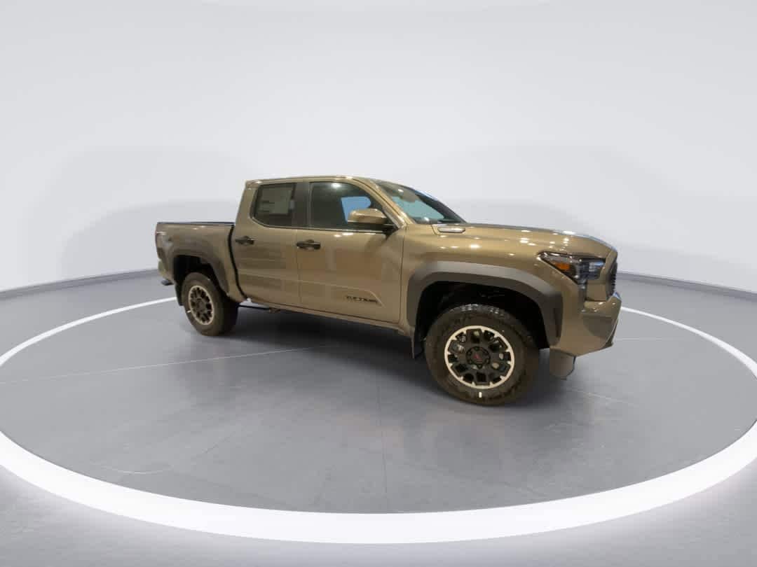 2026 Toyota Tacoma TRD Off Road - Photo 2