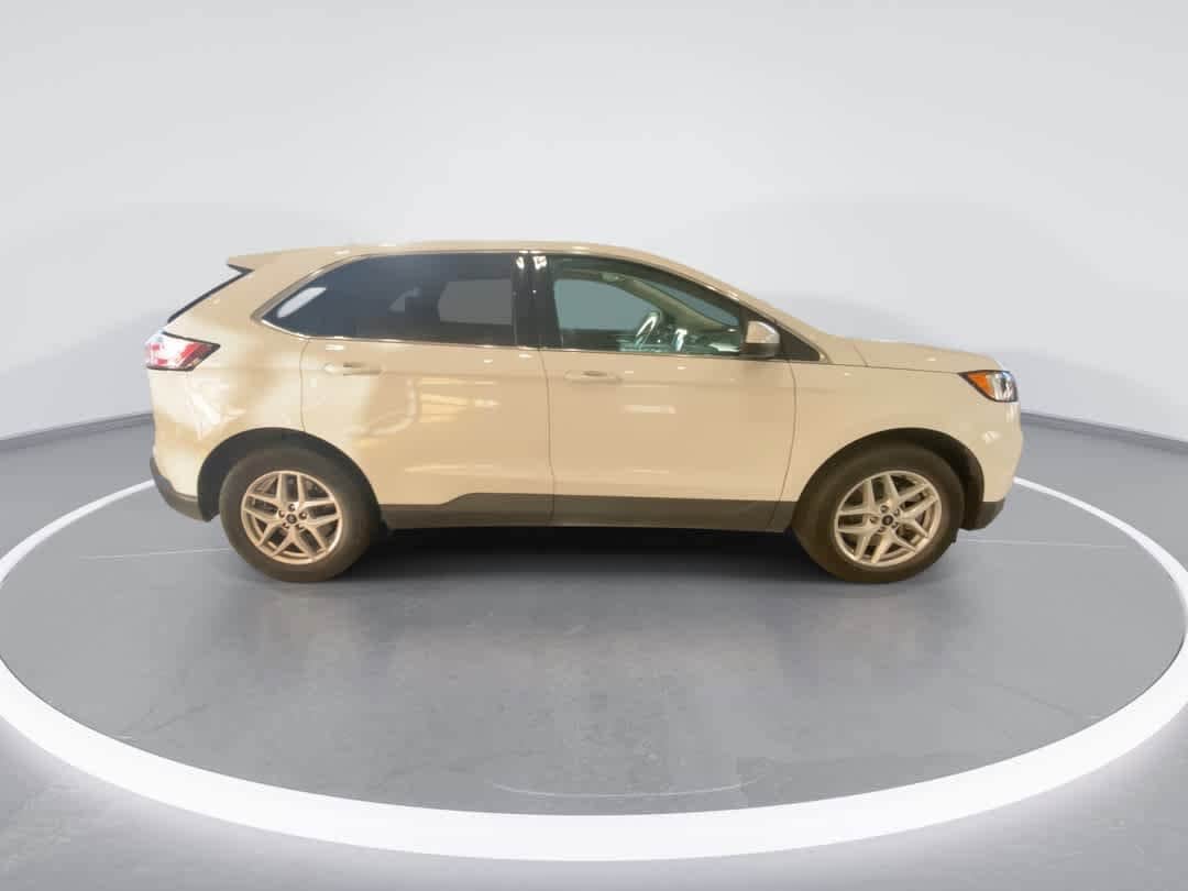 Thumbnail: 2024 Ford Edge - 9