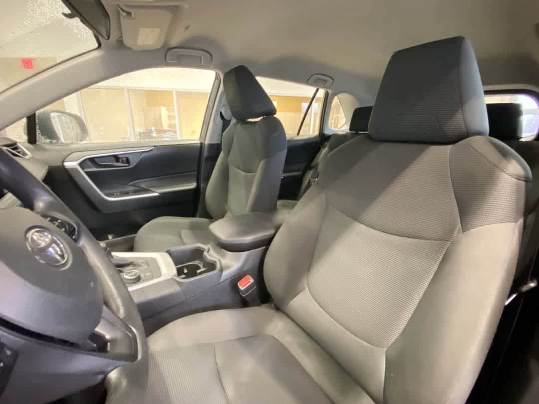 Thumbnail: 2024 Toyota RAV4 - 14