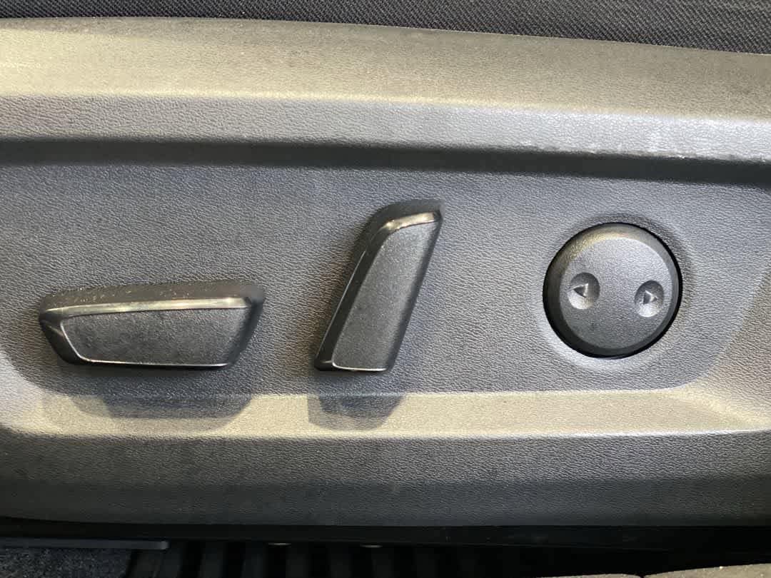 Thumbnail: 2022 Nissan Rogue - 15