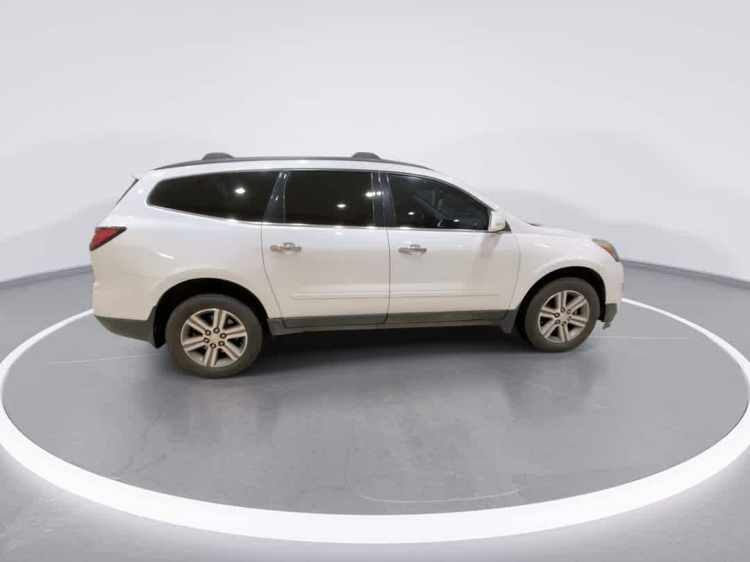 Thumbnail: 2016 Chevrolet Traverse - 9
