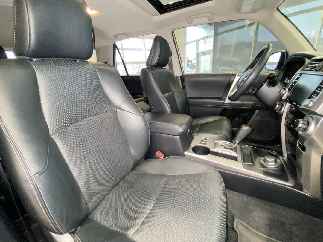 Thumbnail: 2021 Toyota 4Runner - 28