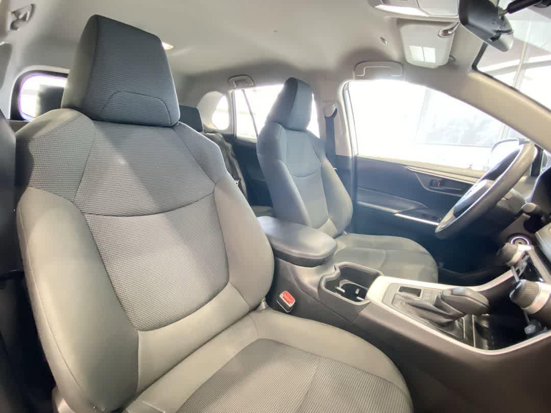 Thumbnail: 2024 Toyota RAV4 - 26