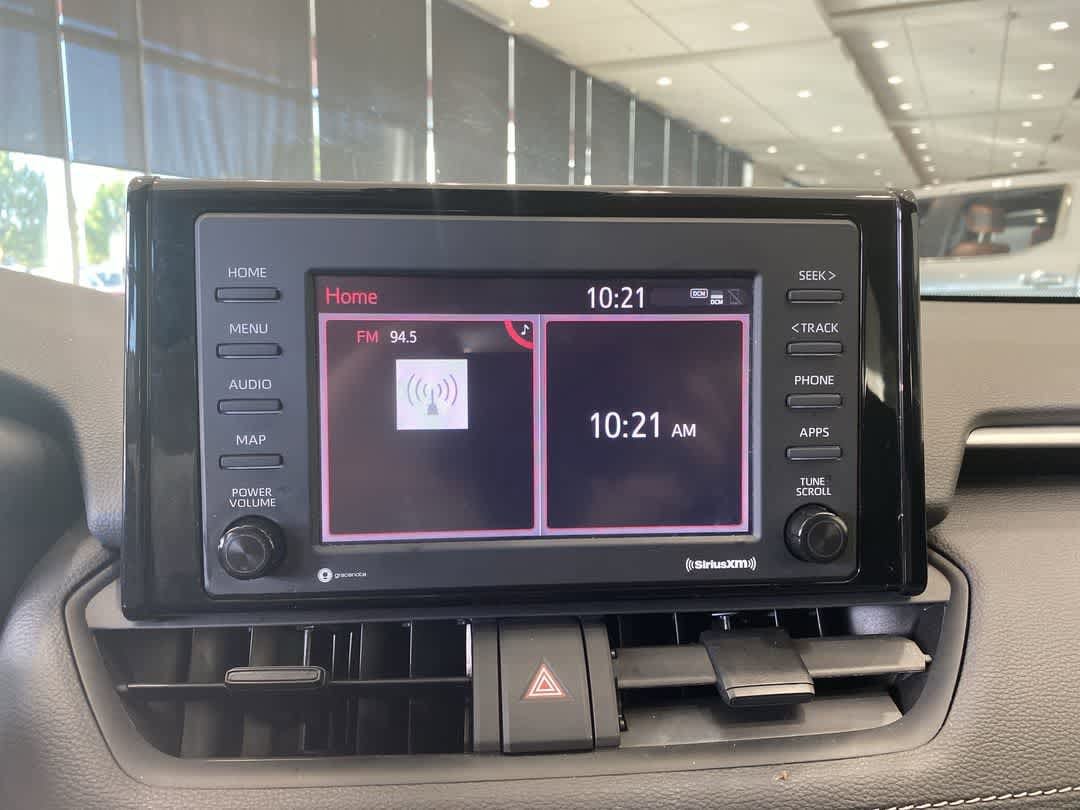 Thumbnail: 2022 Toyota RAV4 - 19