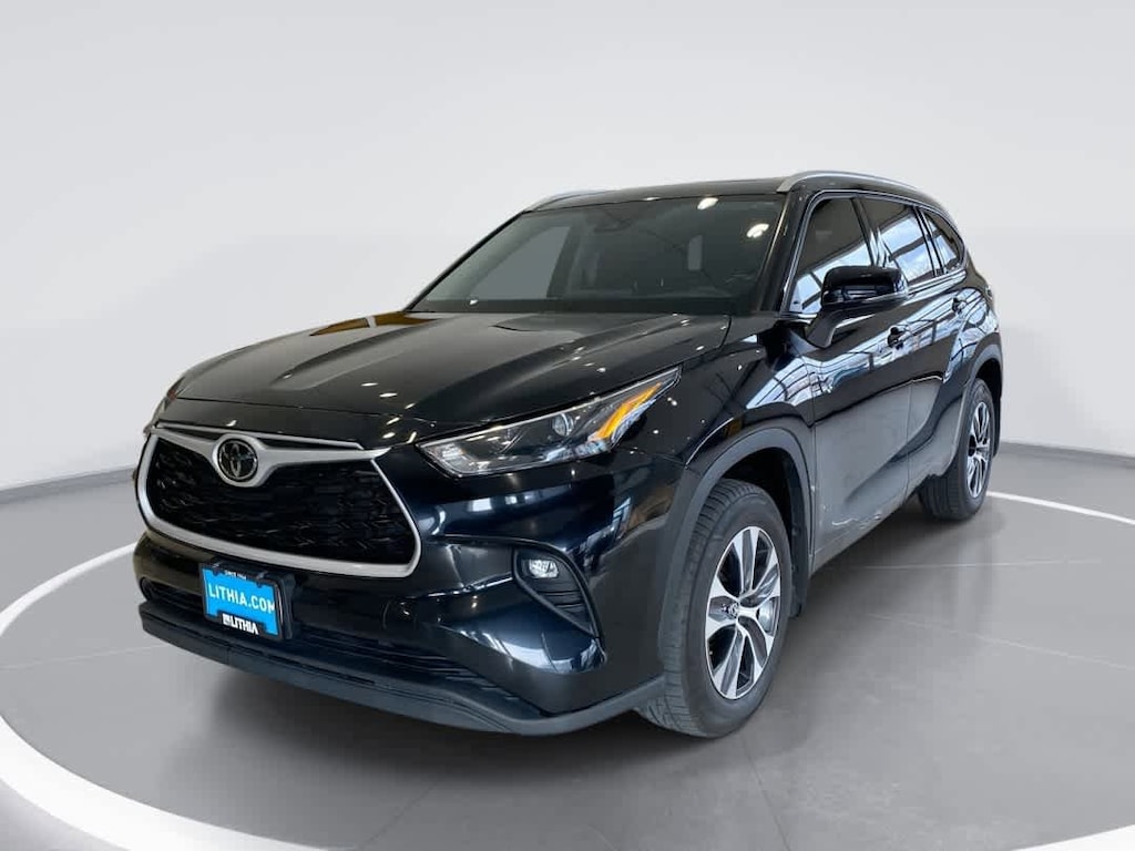 Certified 2022 Toyota Highlander XLE SUV