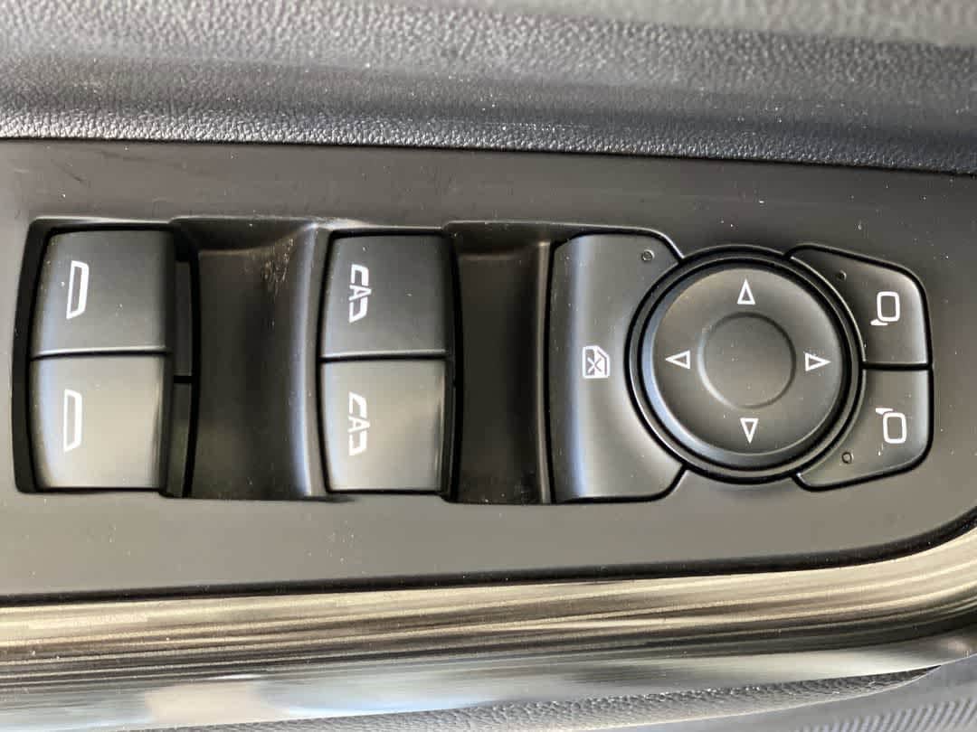 Thumbnail: 2020 GMC Acadia - 16
