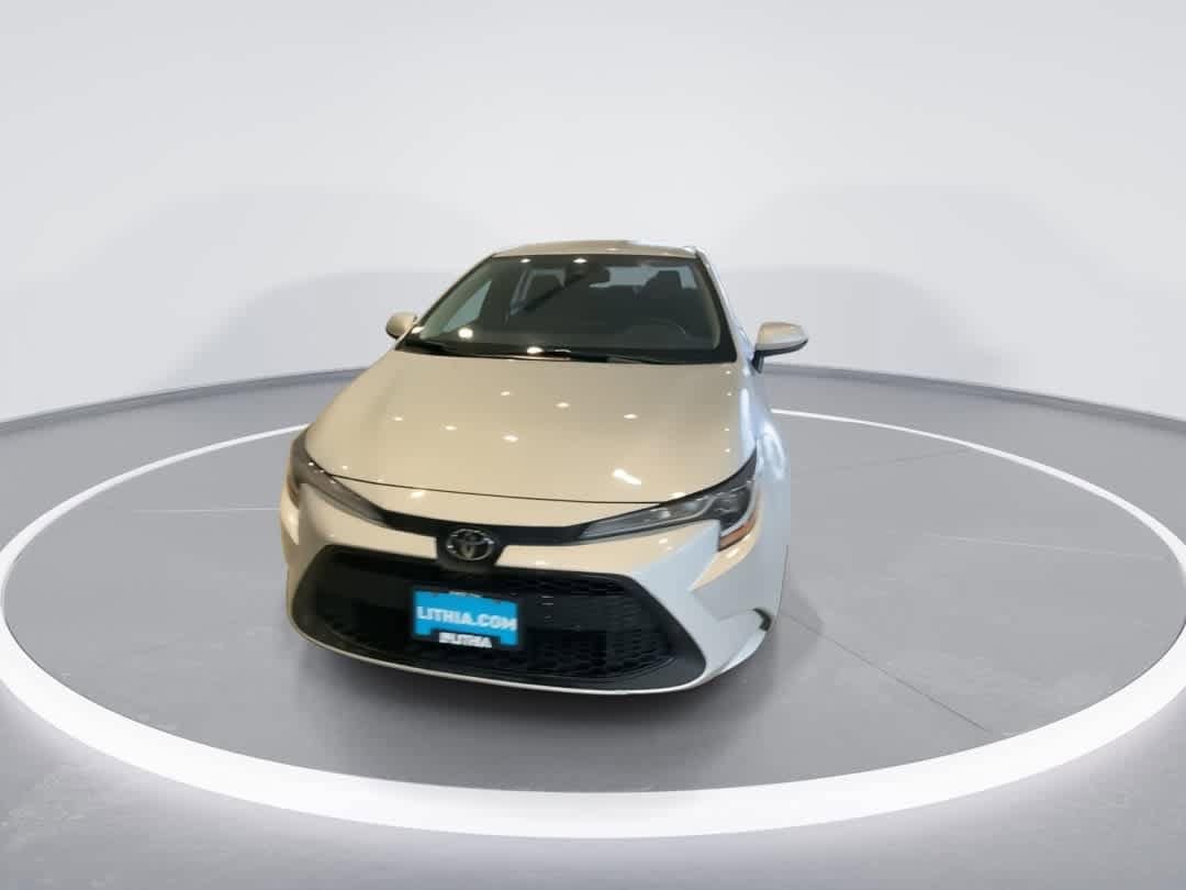 Thumbnail: 2022 Toyota Corolla - 3