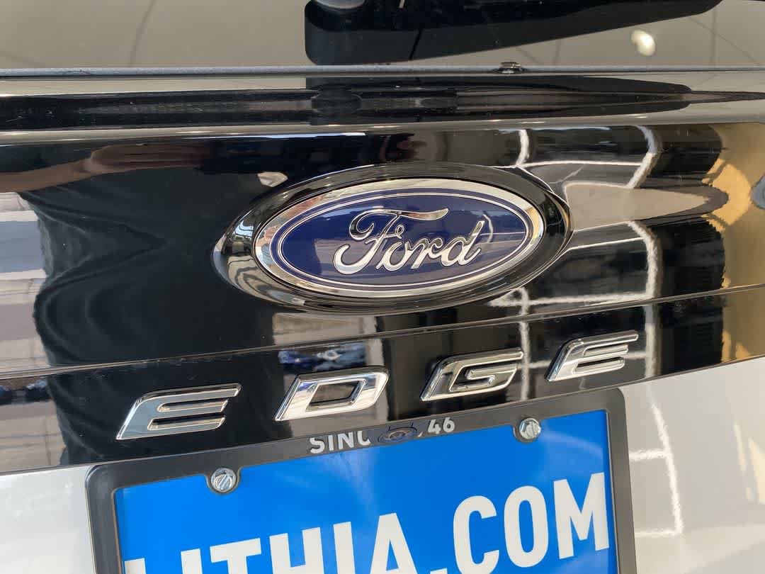 Thumbnail: 2024 Ford Edge - 11