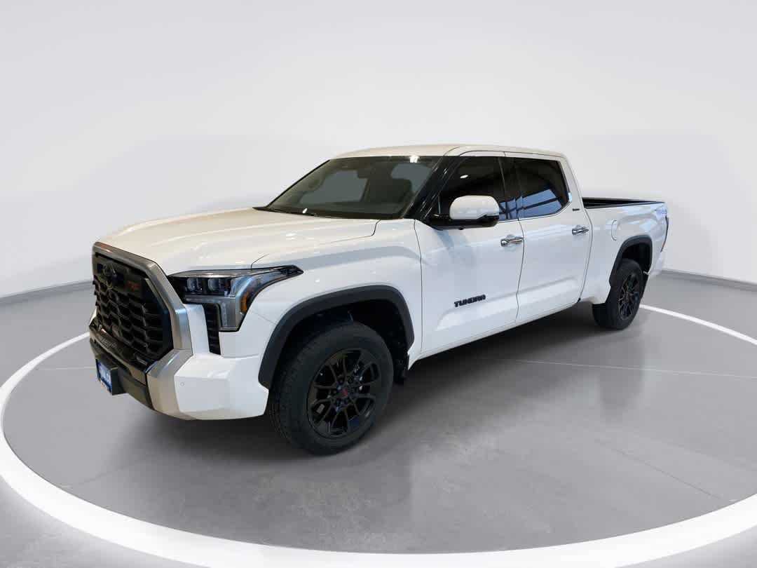 2023 Toyota Tundra Limited's photo