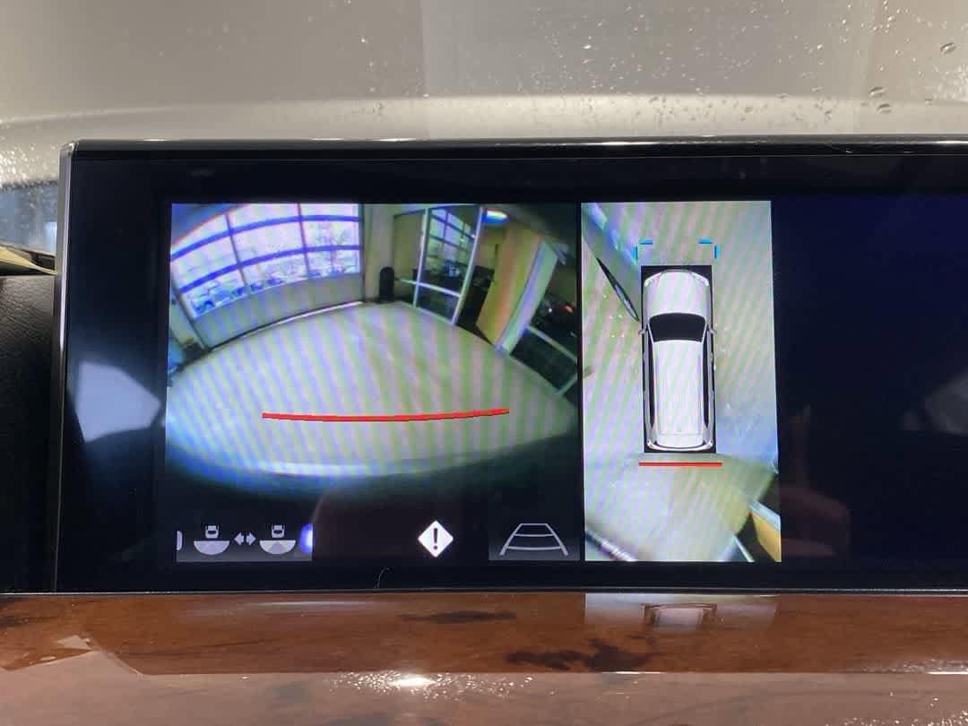 Thumbnail: 2017 Lexus LX - 19