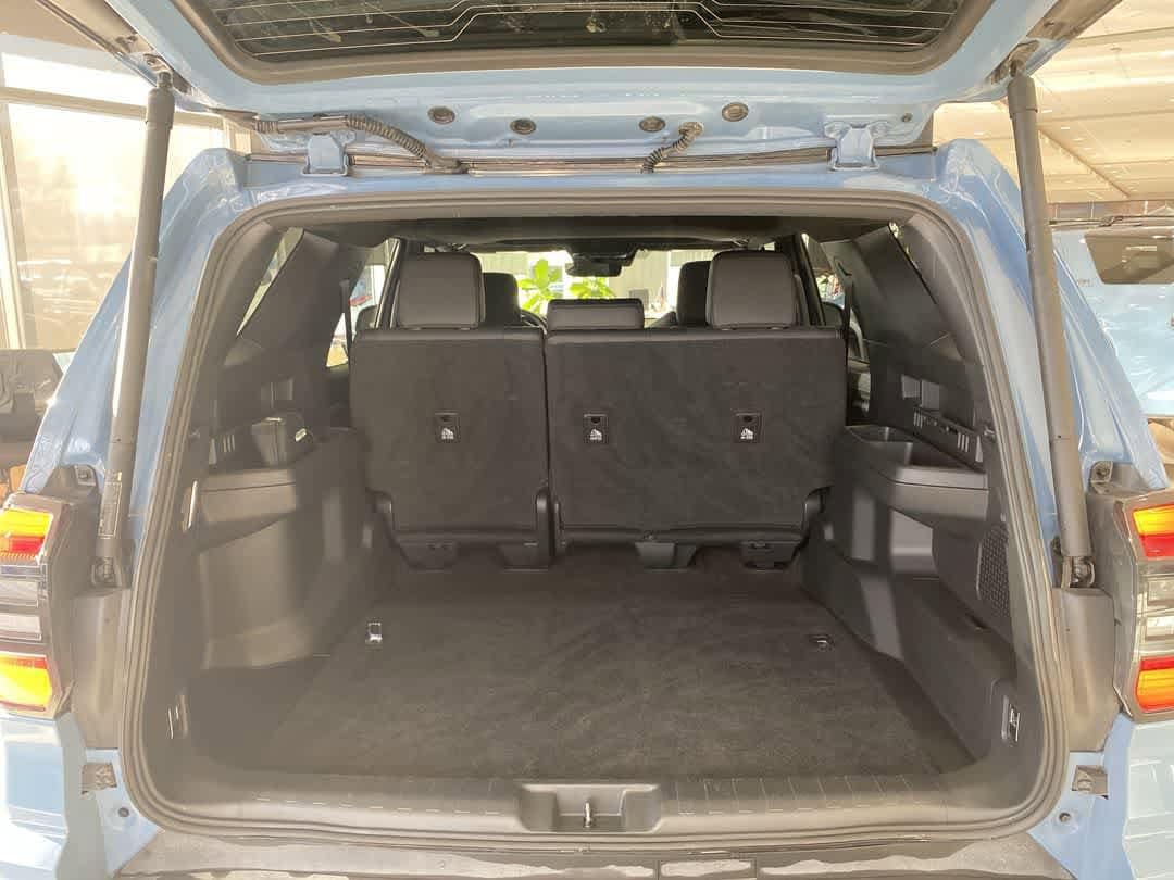 Thumbnail: 2025 Toyota 4Runner - 23