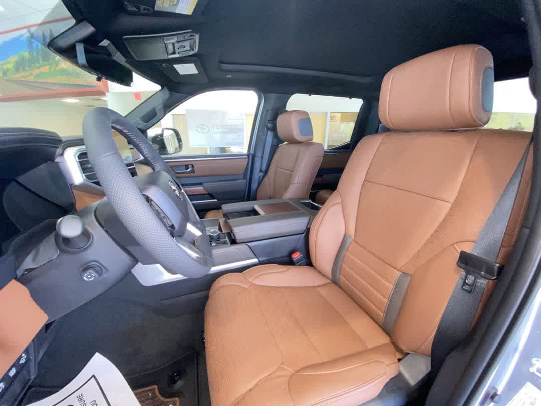 Thumbnail: 2025 Toyota Tundra - 13