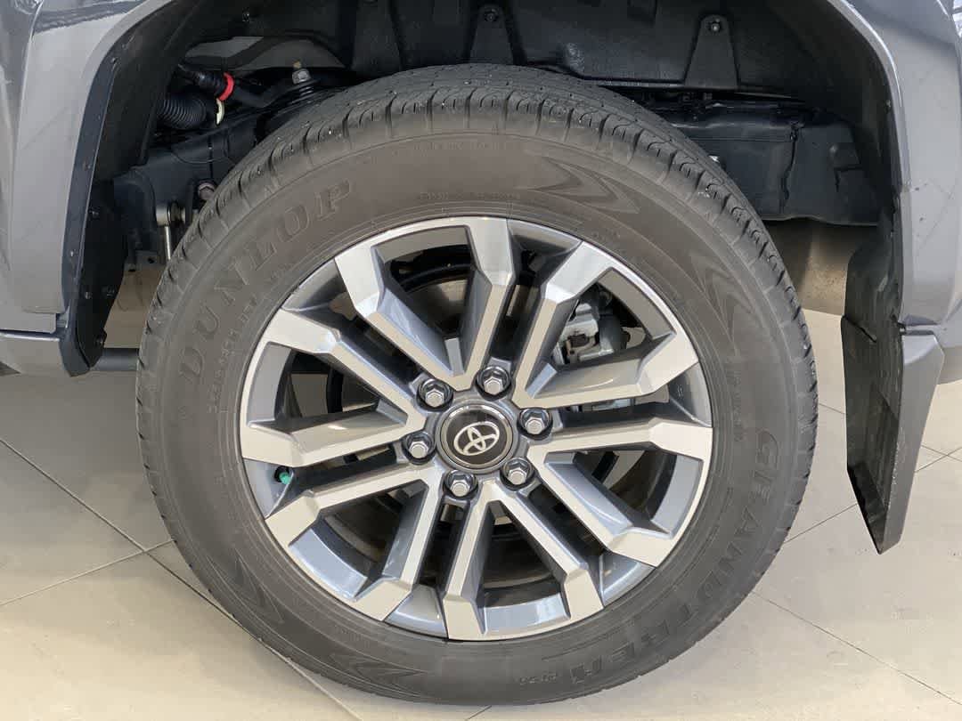 Thumbnail: 2025 Toyota 4Runner - 12