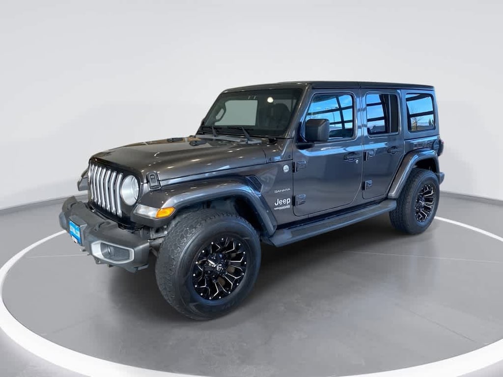 Used 2018 Jeep Wrangler Unlimited Sahara 4x4 SUV