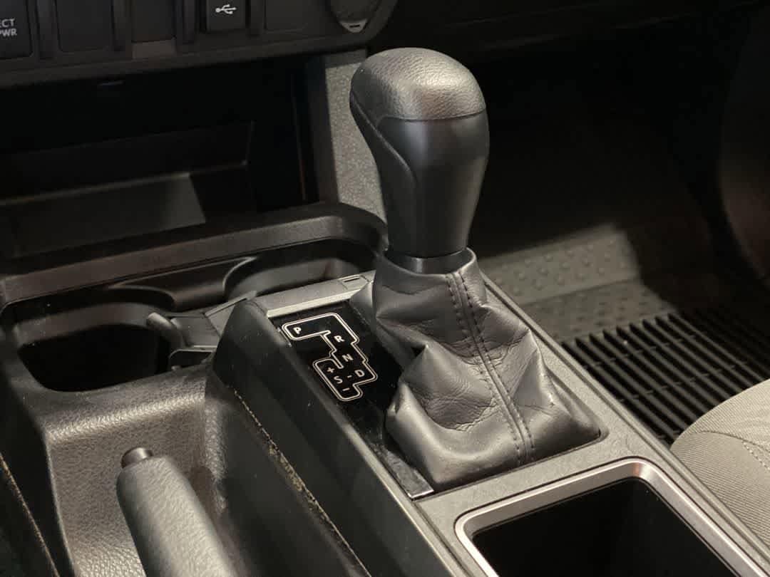 Thumbnail: 2023 Toyota Tacoma - 21