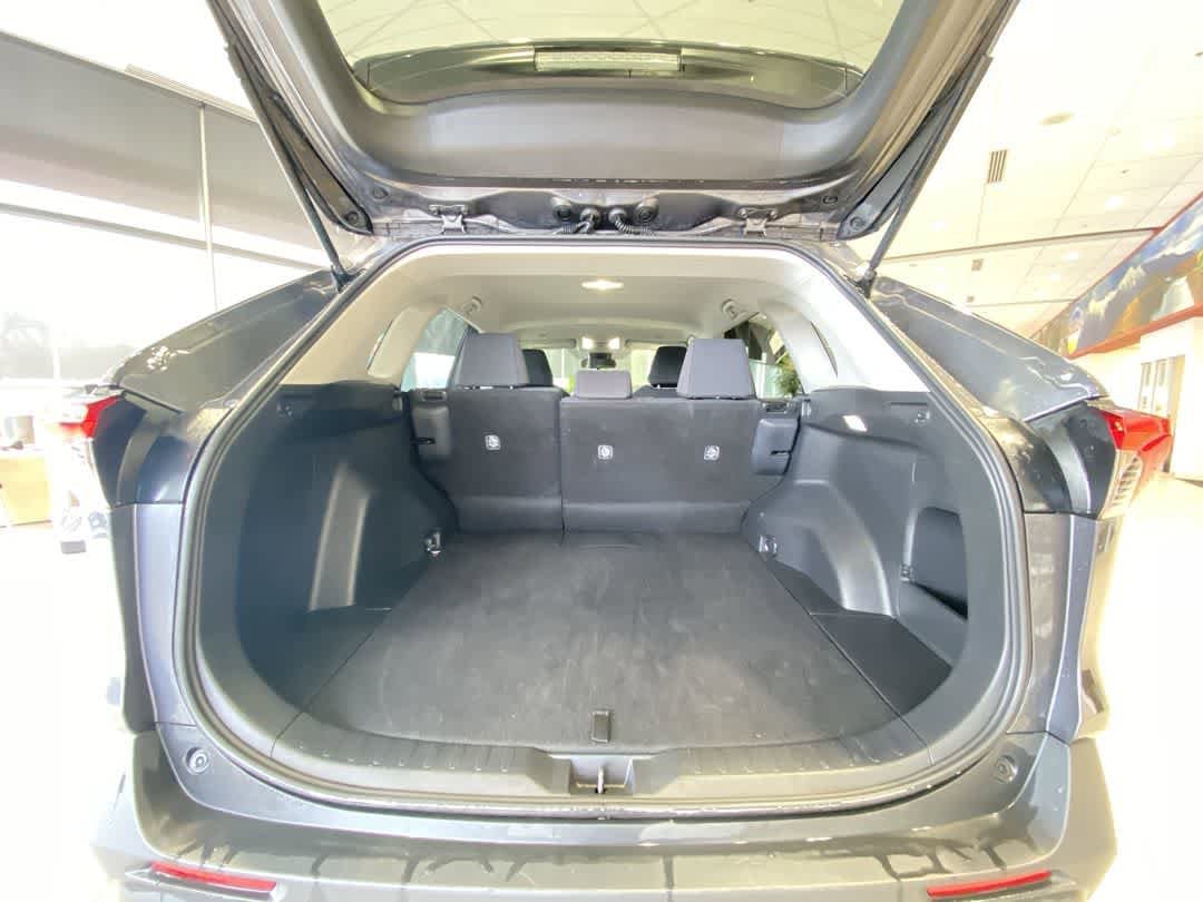 Thumbnail: 2025 Toyota RAV4 - 25