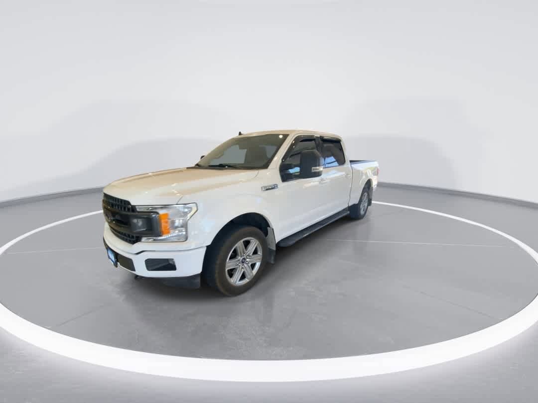 2019 Ford F-150 XLT photo 3