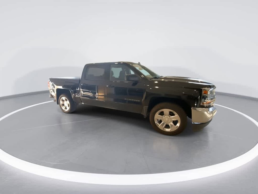 Used 2018 Chevrolet Silverado 1500 LT w/1LT Truck Crew Cab