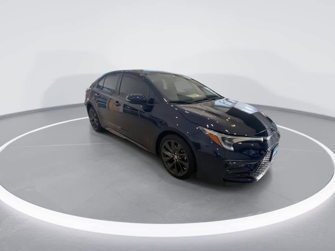 2023 Toyota Corolla XSE photo 2