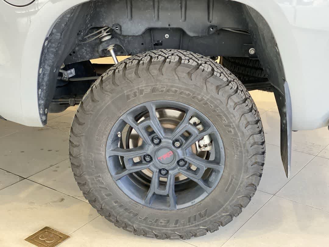 Thumbnail: 2020 Toyota Tundra - 13