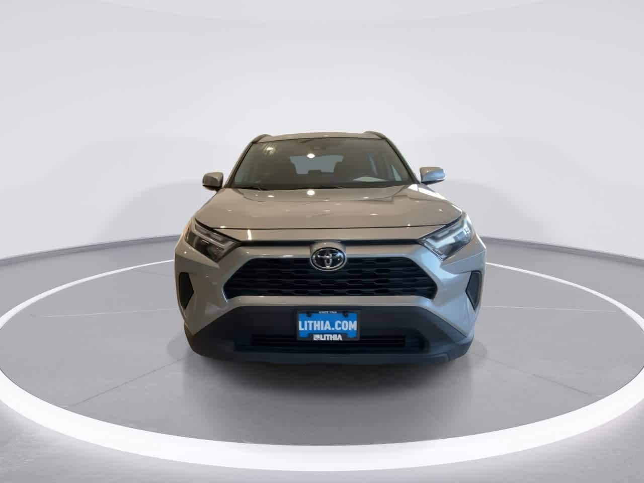 Thumbnail: 2022 Toyota RAV4 - 3