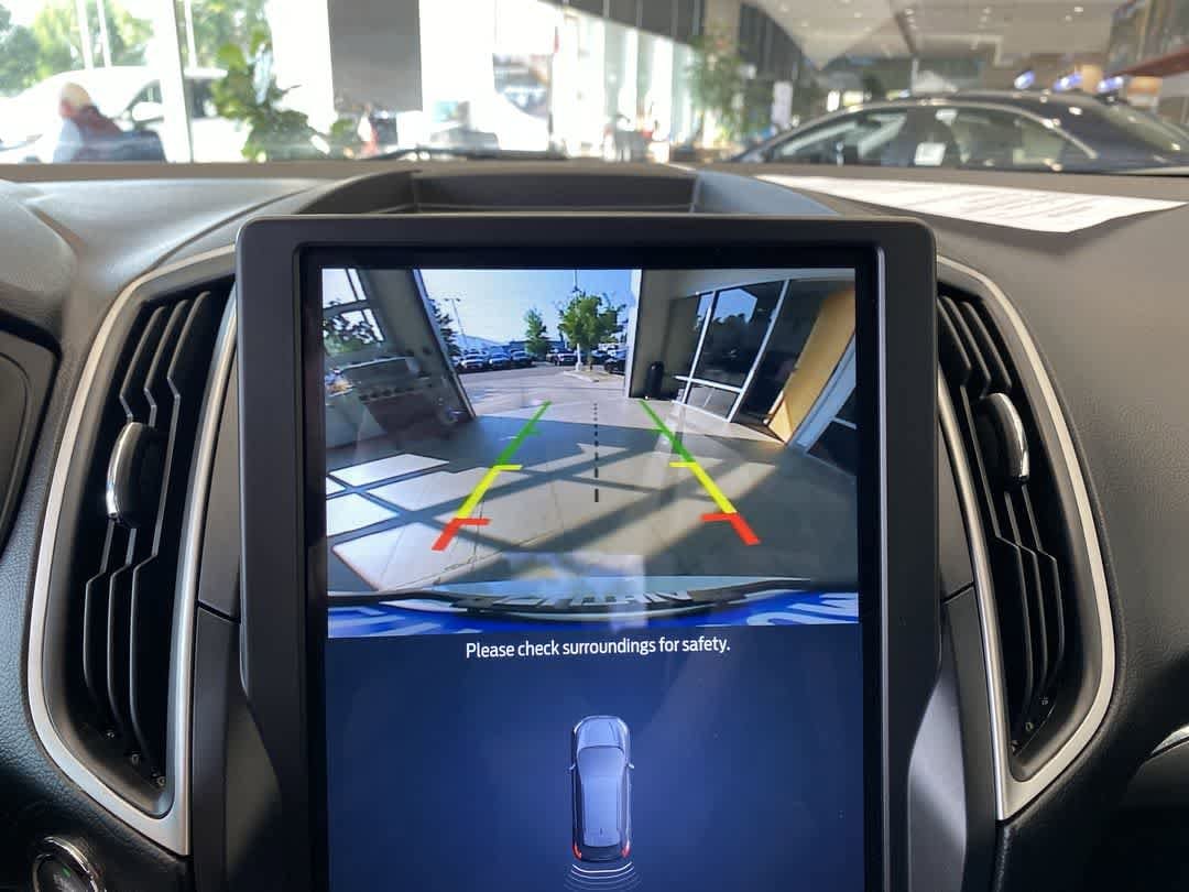 Thumbnail: 2024 Ford Edge - 19