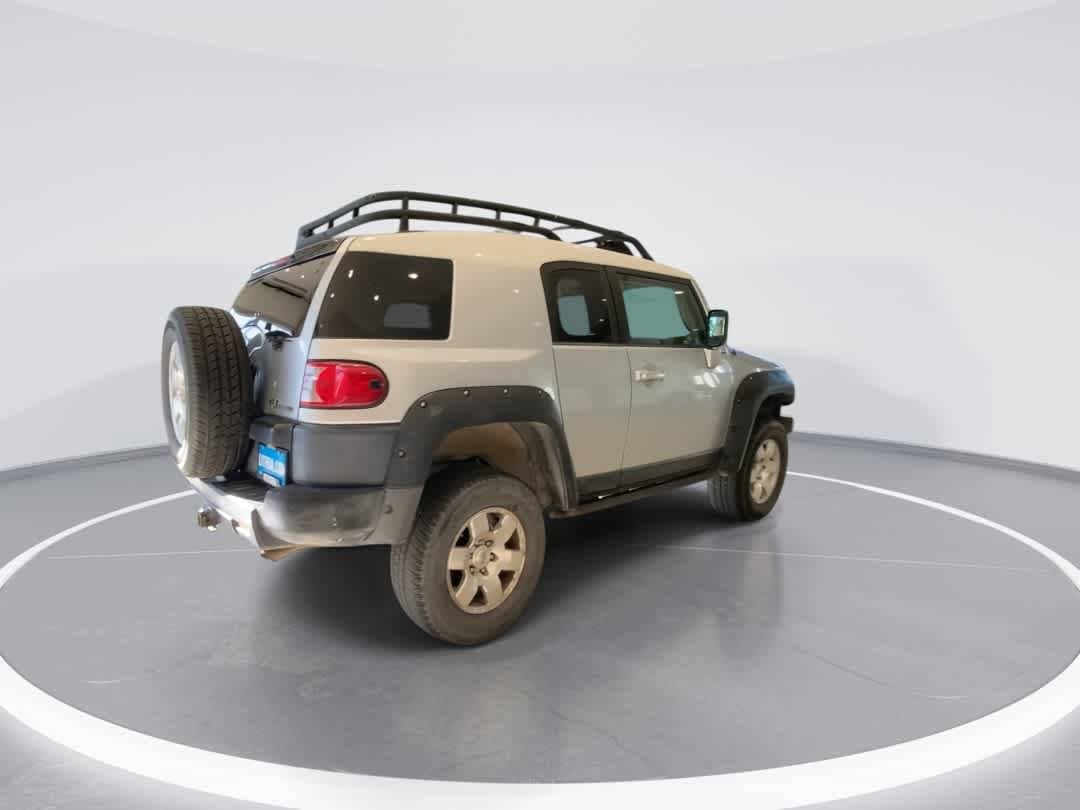 Thumbnail: 2008 Toyota FJ Cruiser - 8
