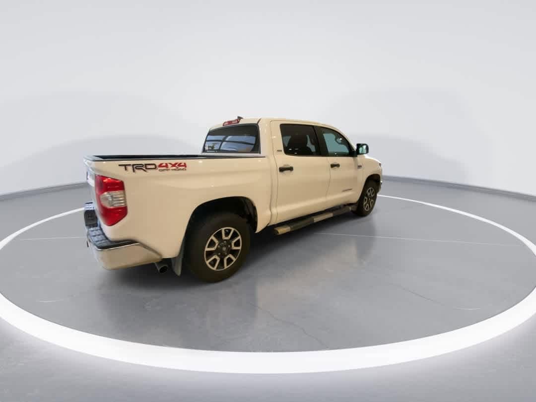 Thumbnail: 2021 Toyota Tundra - 8