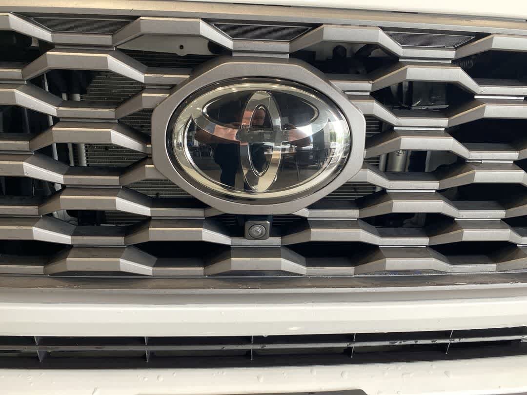 Thumbnail: 2021 Toyota Tacoma - 18