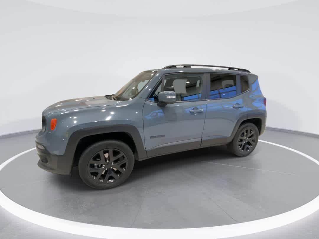 Thumbnail: 2018 Jeep Renegade - 4