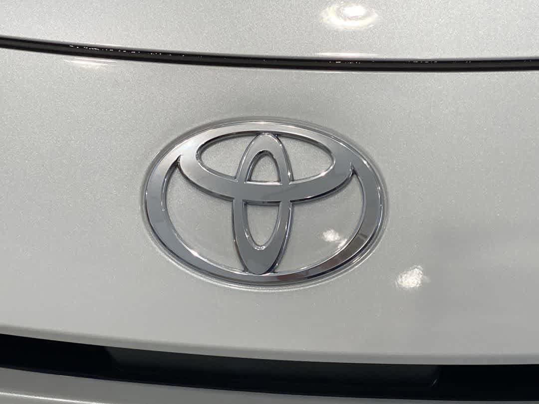 Thumbnail: 2026 Toyota Prius - 10