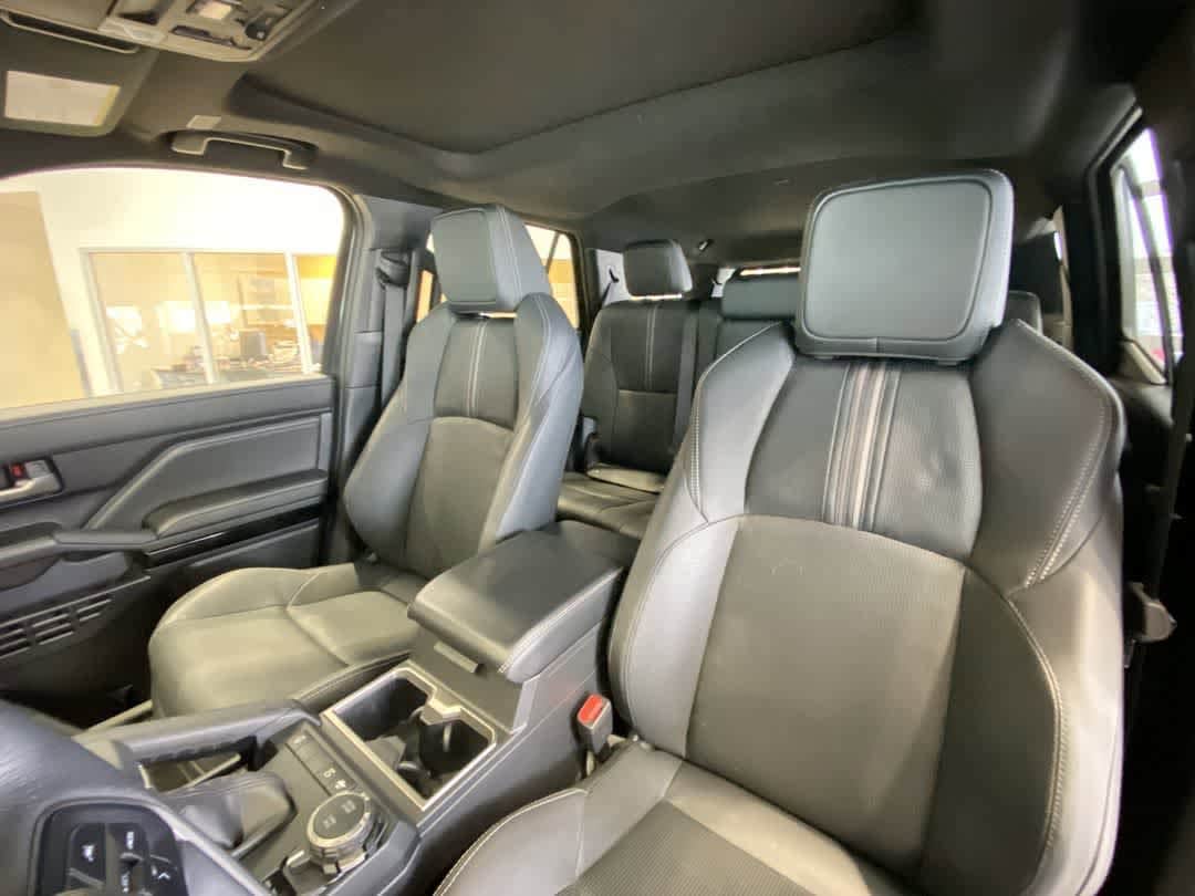 Thumbnail: 2025 Toyota 4Runner - 13