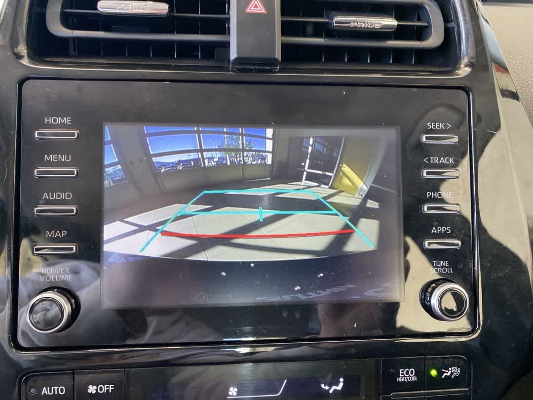 Thumbnail: 2020 Toyota Prius - 19