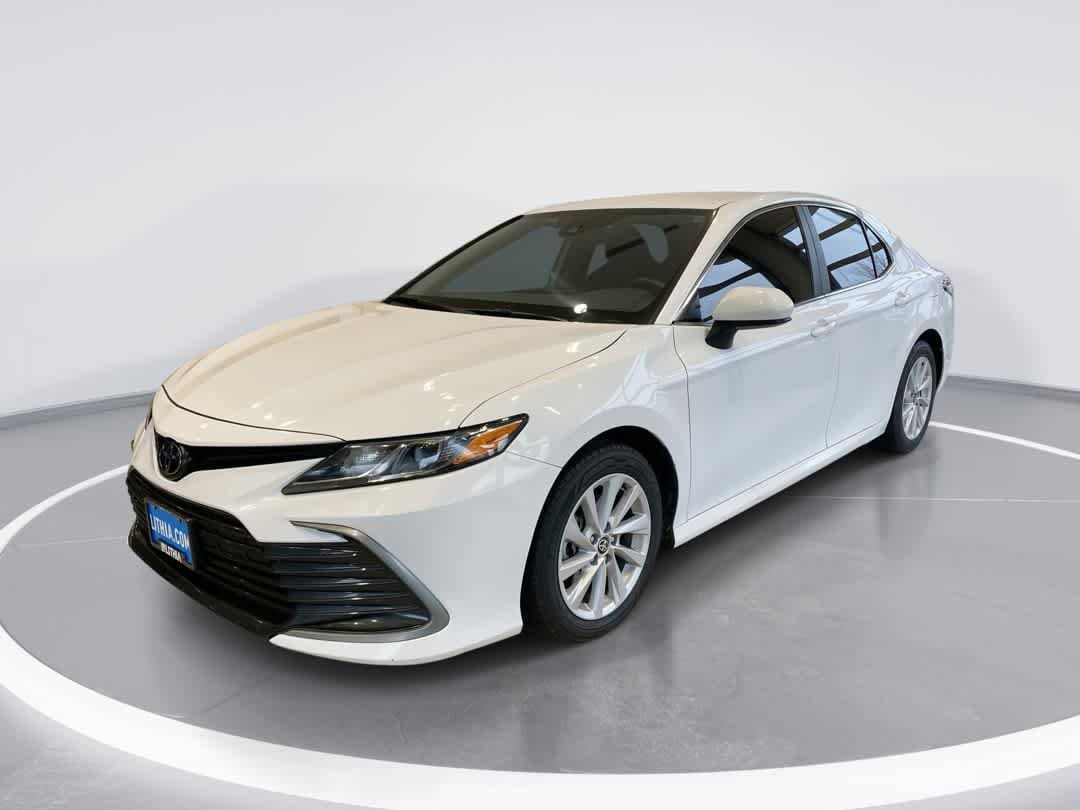Thumbnail: 2022 Toyota Camry - 1