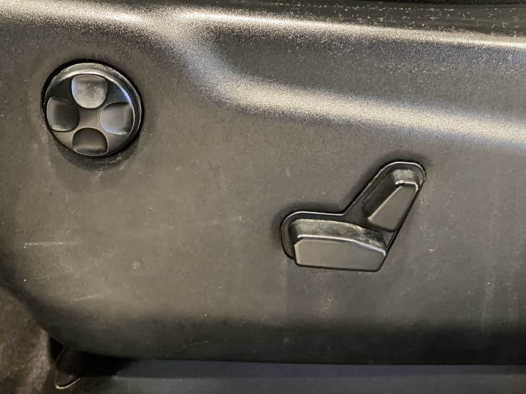 Thumbnail: 2018 Jeep Grand Cherokee - 14