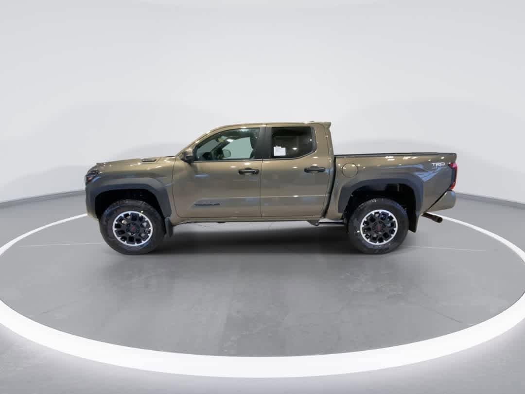 2026 Toyota Tacoma TRD Off Road - Photo 5