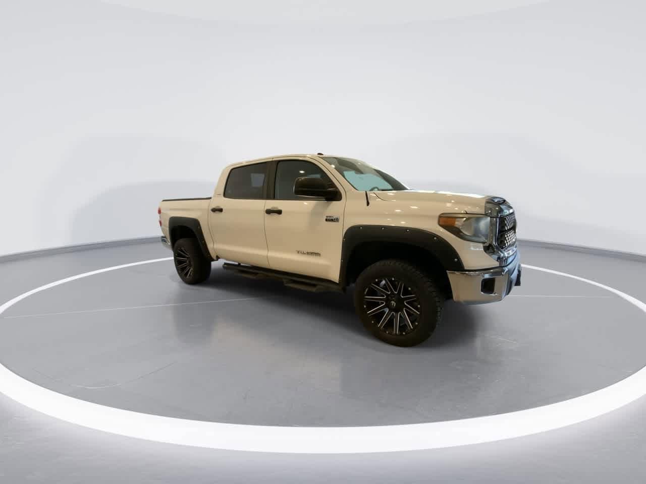 Thumbnail: 2019 Toyota Tundra - 2