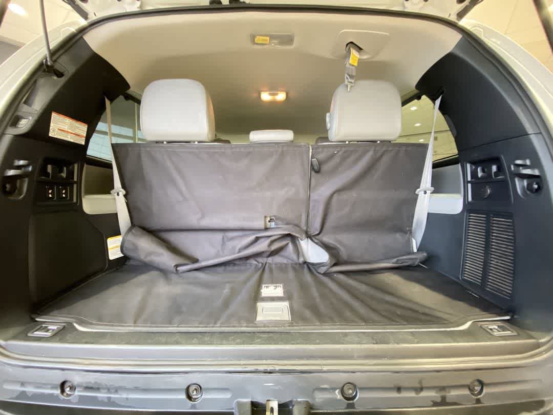 Thumbnail: 2018 Toyota Sequoia - 27