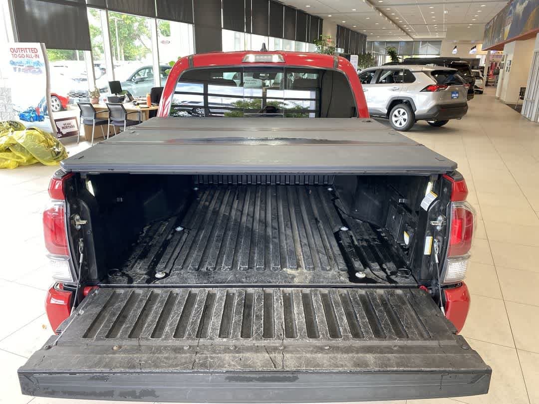 Thumbnail: 2020 Toyota Tacoma - 25