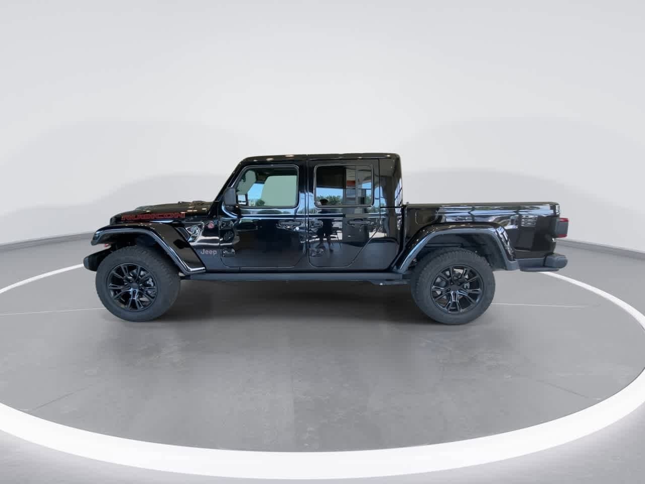 Thumbnail: 2021 Jeep Gladiator - 5