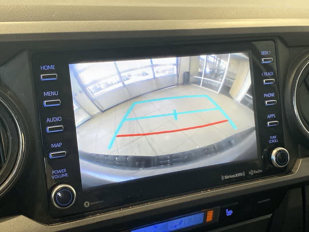 Thumbnail: 2020 Toyota Tacoma - 17