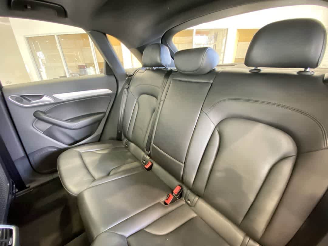 Thumbnail: 2018 Audi Q3 - 26