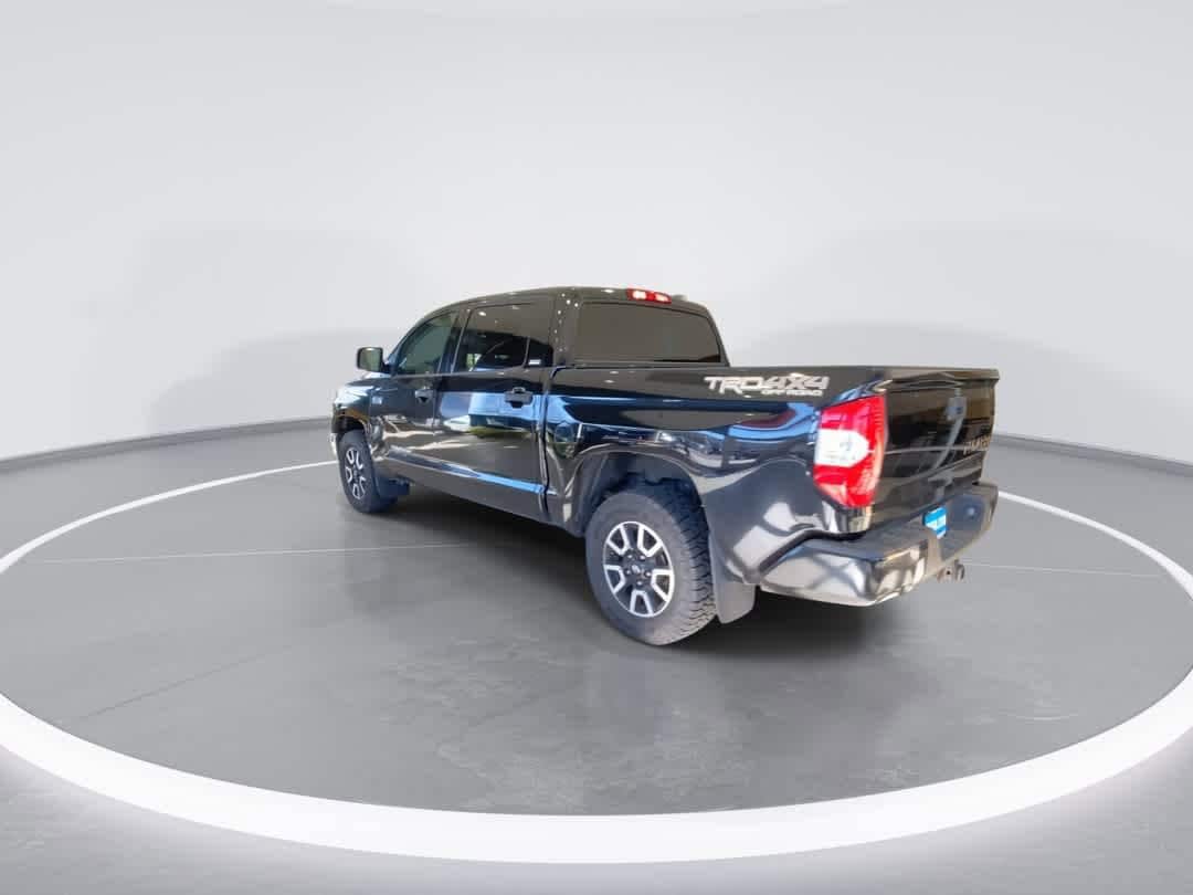 Thumbnail: 2019 Toyota Tundra - 6