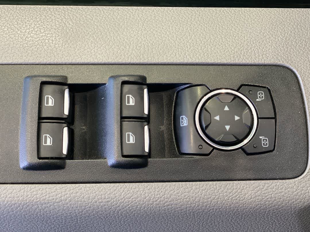 Thumbnail: 2018 Ford F-150 - 16