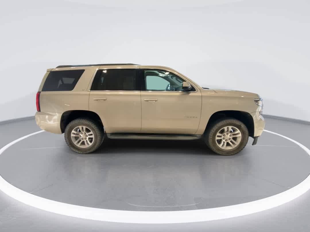 Thumbnail: 2015 Chevrolet Tahoe - 9